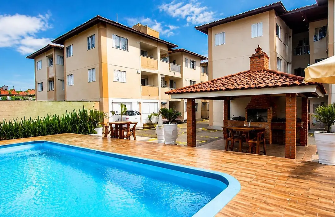 Apartamento aconchegante com piscina e ar condicionado - Praia Grande-1